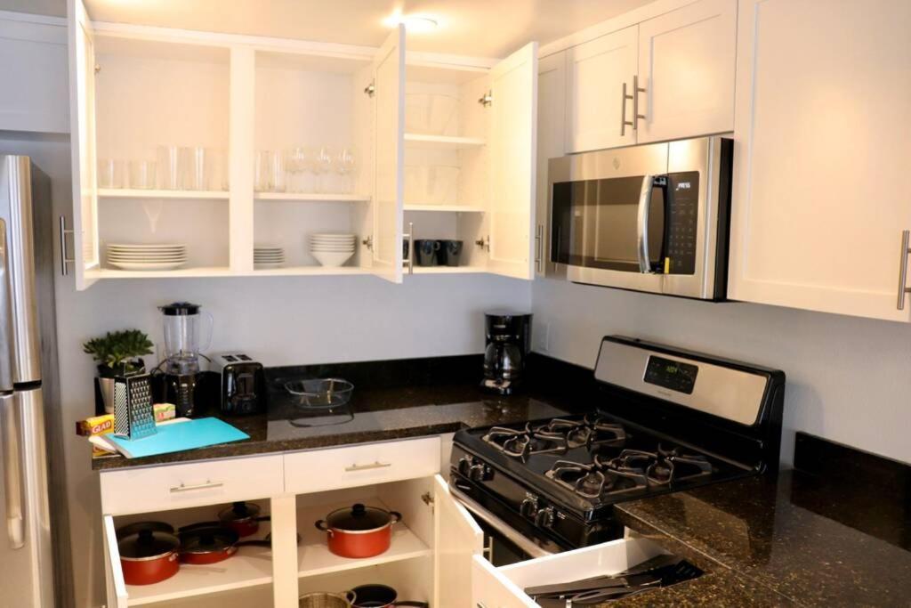 Heart Of West Hollywood Modern Suite 2 Bedroom 2 Bath Los Angeles Exterior foto